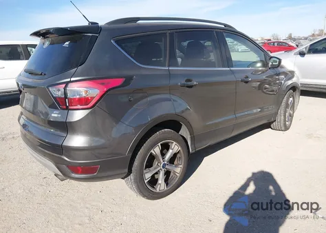 2017 Ford Escape Se из США, поврежденный, VIN 1FMCU9GD1HUC67095